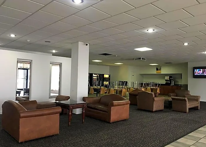 Fairbridge Express Hotel