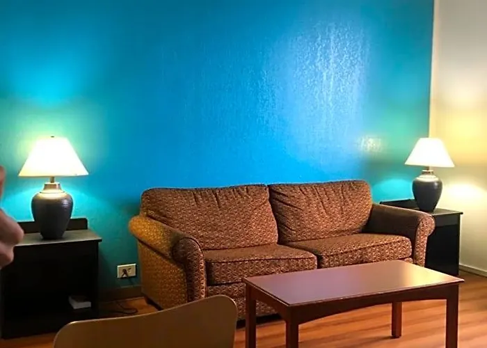 Fairbridge Express Hotel Melrose Park
